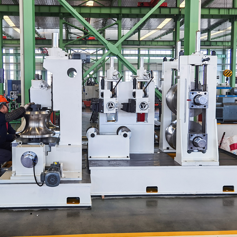 Linea di laminazione tubi HG325 per quota Rullo